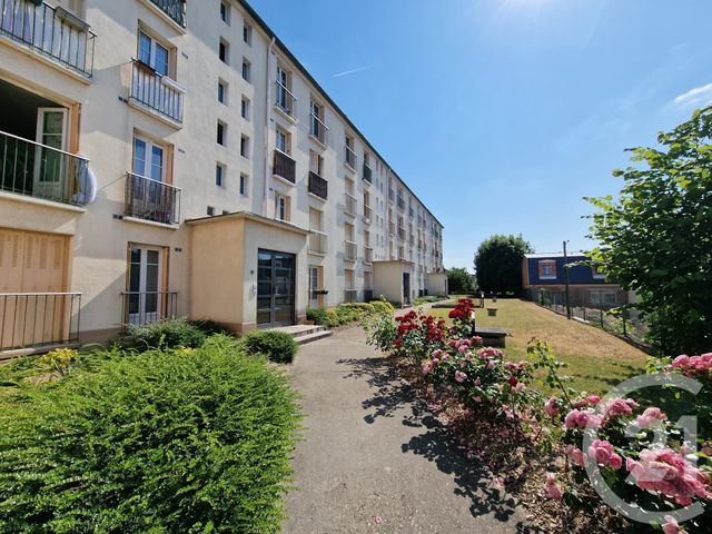 Appartement F2 à vendre - 2 pièces - 47.79 m2 - HOUILLES - 78 - ILE-DE-FRANCE - Century 21 Officimmo