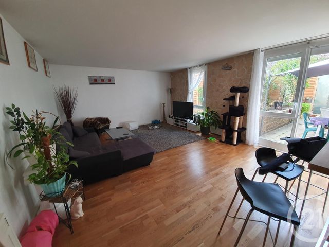 Afficher la photo en grand appartement à vendre - 5 pièces - 111.53 m2 - HOUILLES - 78 - ILE-DE-FRANCE - Century 21 Officimmo