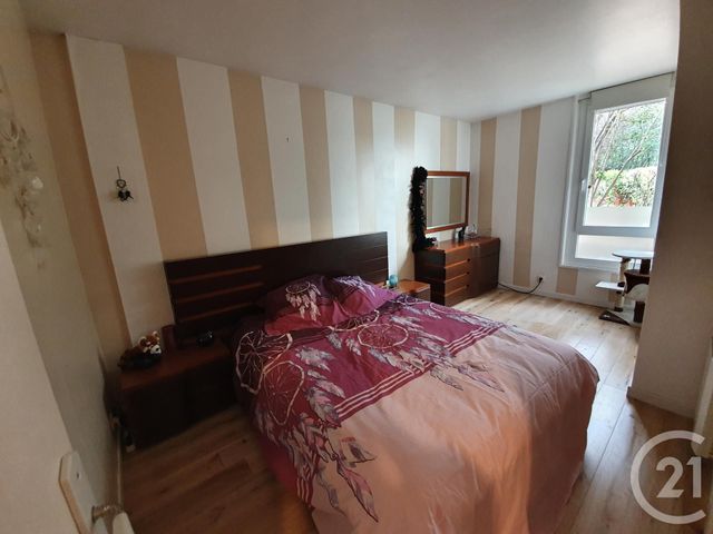 Afficher la photo en grand appartement à vendre - 5 pièces - 111.53 m2 - HOUILLES - 78 - ILE-DE-FRANCE - Century 21 Officimmo
