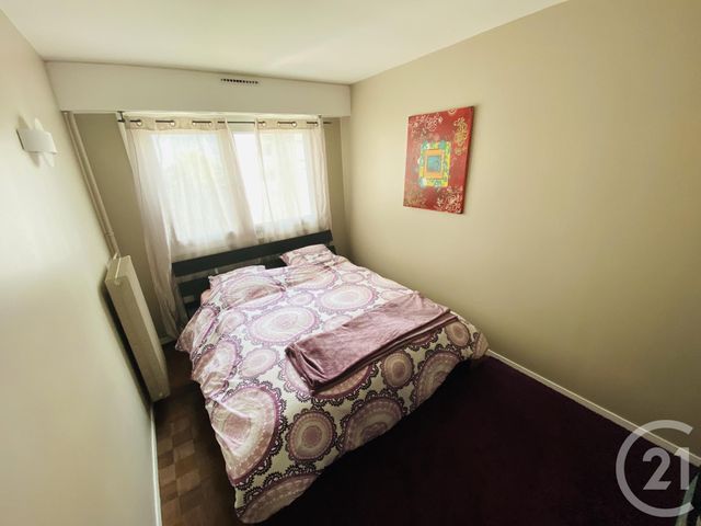Afficher la photo en grand Appartement F4 à vendre - 4 pièces - 79.6 m2 - CHATOU - 78 - ILE-DE-FRANCE - Century 21 Officimmo