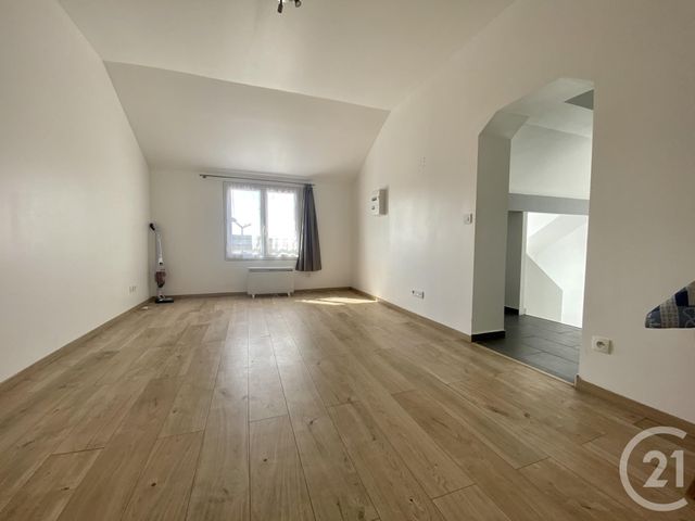 Afficher la photo en grand immeuble à vendre - 75.0 m2 - HOUILLES - 78 - ILE-DE-FRANCE - Century 21 Officimmo