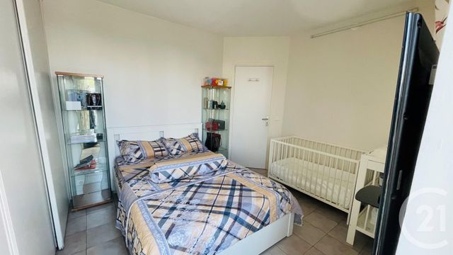 Appartement F2 à vendre - 2 pièces - 41.19 m2 - HOUILLES - 78 - ILE-DE-FRANCE - Century 21 Officimmo Appartement F2 à vendre - 2 pièces - 41.19 m2 - HOUILLES - 78 - ILE-DE-FRANCE - Century 21 Officimmo