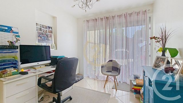 maison à vendre - 7 pièces - 159.36 m2 - SARTROUVILLE - 78 - ILE-DE-FRANCE - Century 21 Officimmo