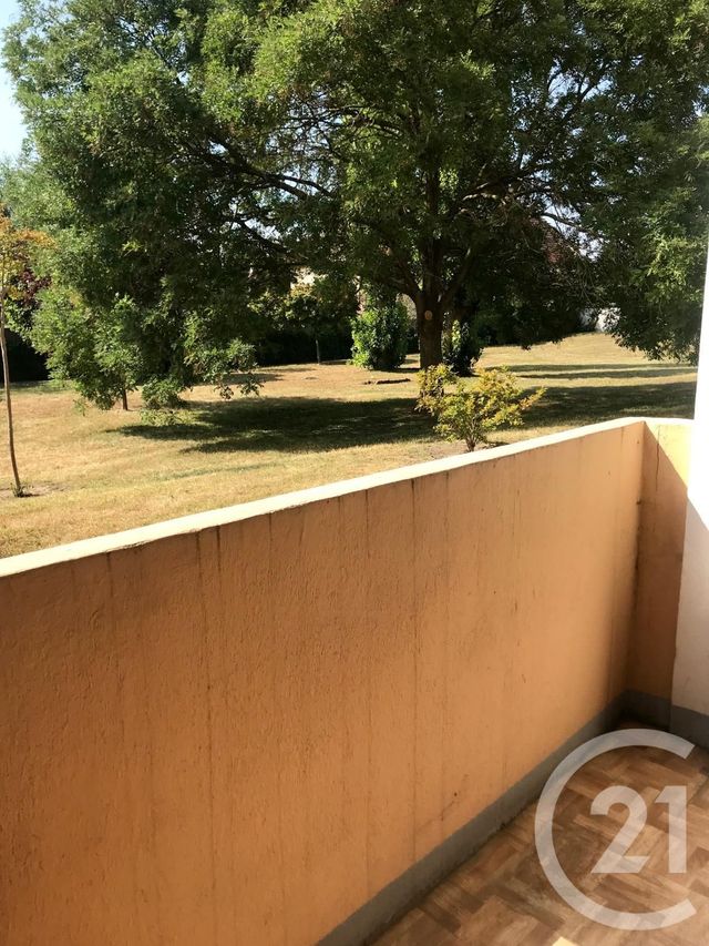 Afficher la photo en grand Appartement F3 à vendre - 3 pièces - 56.0 m2 - HOUILLES - 78 - ILE-DE-FRANCE - Century 21 Officimmo