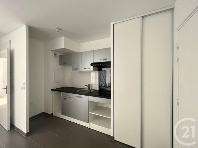 Appartement F2 à louer - 2 pièces - 36.2 m2 - HOUILLES - 78 - ILE-DE-FRANCE - Century 21 Officimmo