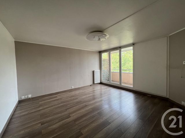 Appartement F3 à louer - 3 pièces - 69.0 m2 - SARTROUVILLE - 78 - ILE-DE-FRANCE - Century 21 Officimmo
