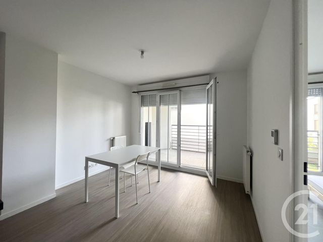 Appartement F2 à louer - 2 pièces - 39.01 m2 - BEZONS - 95 - ILE-DE-FRANCE - Century 21 Officimmo