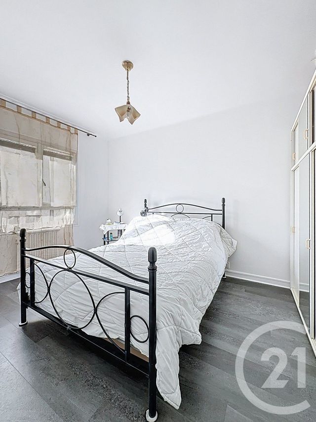 Appartement F3 à vendre - 3 pièces - 58.0 m2 - HOUILLES - 78 - ILE-DE-FRANCE - Century 21 Officimmo