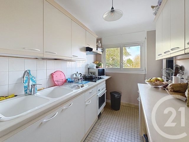 Appartement F3 à vendre - 3 pièces - 58.0 m2 - HOUILLES - 78 - ILE-DE-FRANCE - Century 21 Officimmo