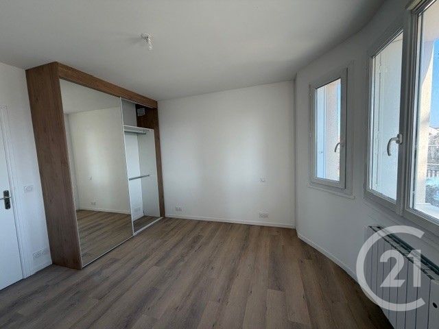 Appartement F4 à vendre - 4 pièces - 77.61 m2 - HOUILLES - 78 - ILE-DE-FRANCE - Century 21 Officimmo