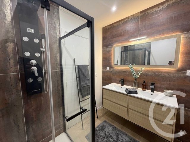 Appartement F4 à vendre - 4 pièces - 77.61 m2 - HOUILLES - 78 - ILE-DE-FRANCE - Century 21 Officimmo