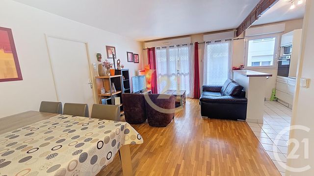 Appartement F4 à vendre - 4 pièces - 78.02 m2 - CARRIERES SUR SEINE - 78 - ILE-DE-FRANCE - Century 21 Officimmo