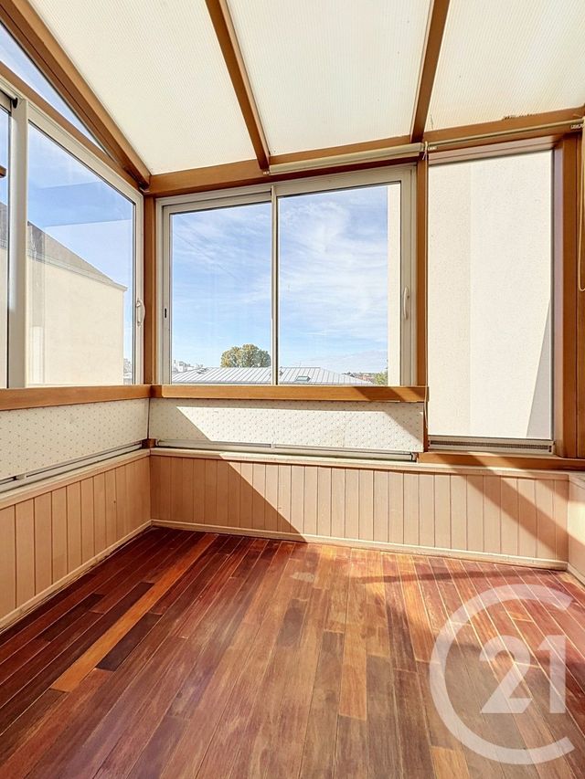 Appartement F3 à vendre - 3 pièces - 60.4 m2 - HOUILLES - 78 - ILE-DE-FRANCE - Century 21 Officimmo