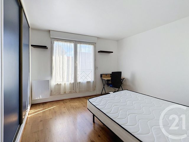 Appartement F3 à vendre - 3 pièces - 60.4 m2 - HOUILLES - 78 - ILE-DE-FRANCE - Century 21 Officimmo