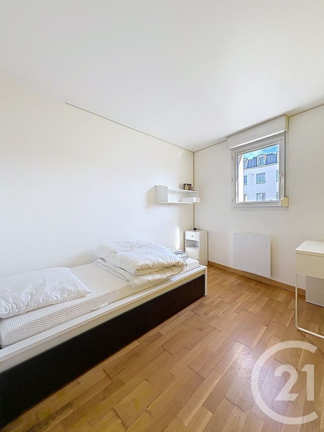 Appartement F3 à vendre - 3 pièces - 60.4 m2 - HOUILLES - 78 - ILE-DE-FRANCE - Century 21 Officimmo