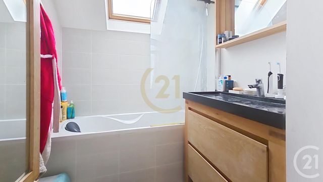 Afficher la photo en grand maison à vendre - 7 pièces - 138.0 m2 - SARTROUVILLE - 78 - ILE-DE-FRANCE - Century 21 Officimmo