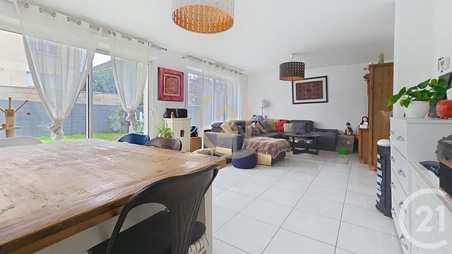 Afficher la photo en grand maison à vendre - 7 pièces - 138.0 m2 - SARTROUVILLE - 78 - ILE-DE-FRANCE - Century 21 Officimmo