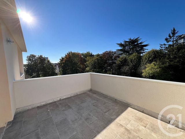 Appartement F4 à vendre - 5 pièces - 102.13 m2 - HOUILLES - 78 - ILE-DE-FRANCE - Century 21 Officimmo