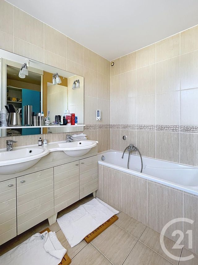 Afficher la photo en grand maison à vendre - 6 pièces - 128.0 m2 - CARRIERES SUR SEINE - 78 - ILE-DE-FRANCE - Century 21 Officimmo