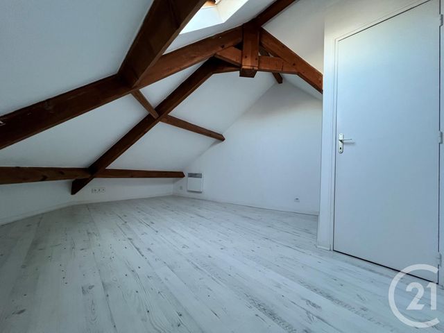 Appartement F3 à vendre - 2 pièces - 46.27 m2 - SARTROUVILLE - 78 - ILE-DE-FRANCE - Century 21 Officimmo