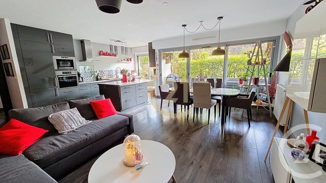 Afficher la photo en grand Appartement F4 à vendre - 4 pièces - 71.21 m2 - HOUILLES - 78 - ILE-DE-FRANCE - Century 21 Officimmo