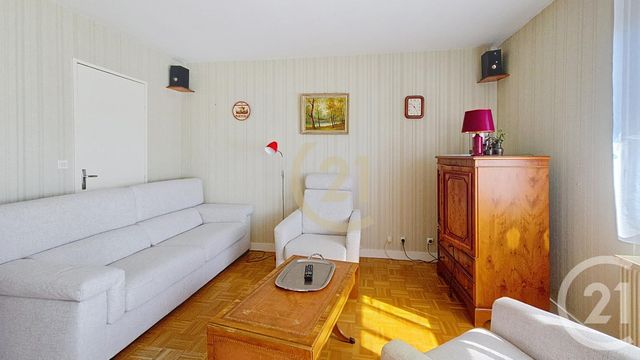 Appartement F5 à vendre - 5 pièces - 112.81 m2 - HOUILLES - 78 - ILE-DE-FRANCE - Century 21 Officimmo