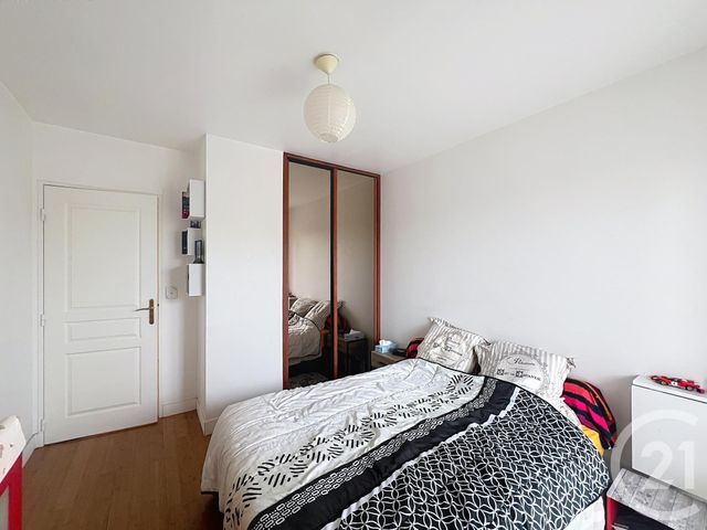 Appartement F2 à vendre - 2 pièces - 54.33 m2 - HOUILLES - 78 - ILE-DE-FRANCE - Century 21 Officimmo