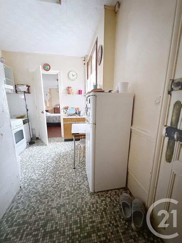 Appartement F2 à vendre - 2 pièces - 45.44 m2 - SARTROUVILLE - 78 - ILE-DE-FRANCE - Century 21 Officimmo