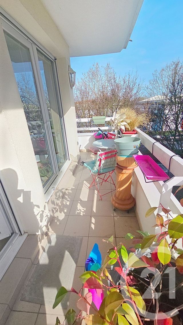 Appartement F3 à vendre - 3 pièces - 63.0 m2 - CARRIERES SUR SEINE - 78 - ILE-DE-FRANCE - Century 21 Officimmo