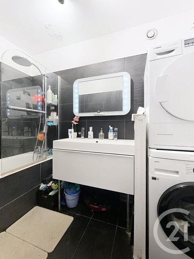 Appartement F4 à vendre - 4 pièces - 84.0 m2 - HOUILLES - 78 - ILE-DE-FRANCE - Century 21 Officimmo