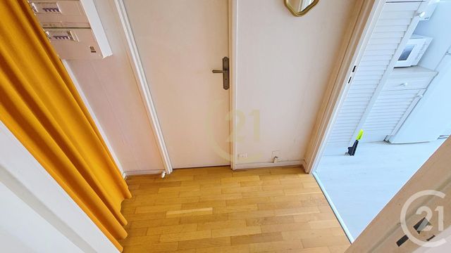Afficher la photo en grand Appartement à vendre - 2 pièces - 41.43 m2 - HOUILLES - 78 - ILE-DE-FRANCE - Century 21 Officimmo