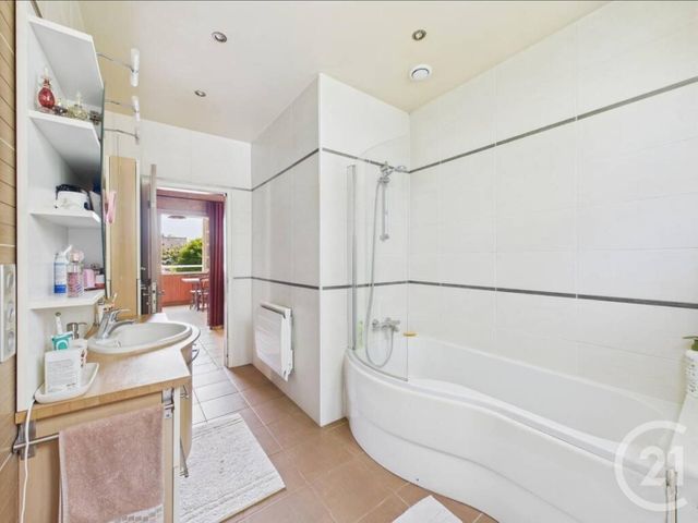 maison à vendre - 6 pièces - 132.0 m2 - HOUILLES - 78 - ILE-DE-FRANCE - Century 21 Officimmo