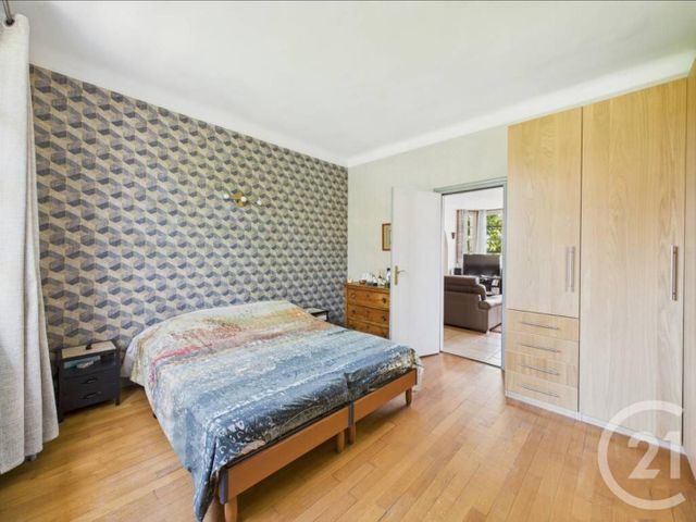 maison à vendre - 6 pièces - 132.0 m2 - HOUILLES - 78 - ILE-DE-FRANCE - Century 21 Officimmo