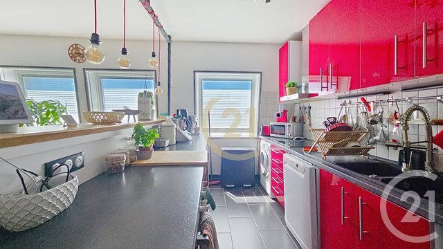 Appartement F3 à vendre - 3 pièces - 67.13 m2 - HOUILLES - 78 - ILE-DE-FRANCE - Century 21 Officimmo