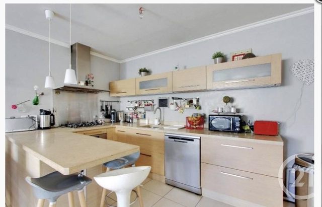 Appartement à louer - 6 pièces - 102.0 m2 - HOUILLES - 78 - ILE-DE-FRANCE - Century 21 Officimmo