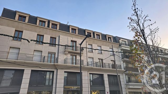 Appartement à louer - 2 pièces - 48.52 m2 - SARTROUVILLE - 78 - ILE-DE-FRANCE - Century 21 Officimmo