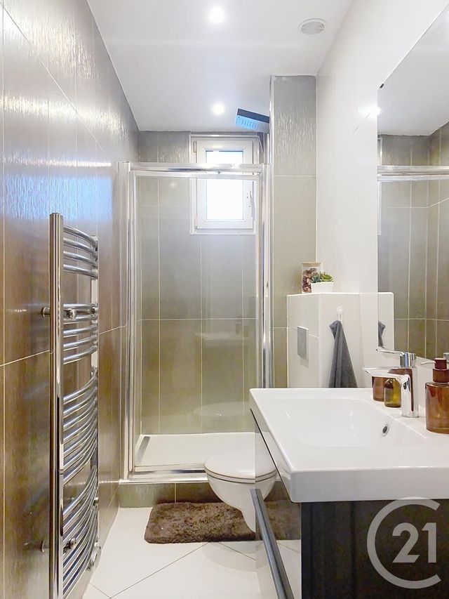 Appartement à louer - 3 pièces - 47.5 m2 - HOUILLES - 78 - ILE-DE-FRANCE - Century 21 Officimmo