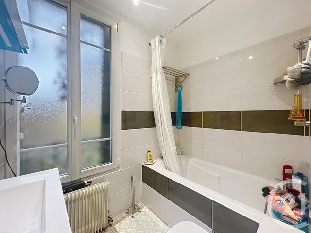 maison à vendre - 5 pièces - 142.17 m2 - HOUILLES - 78 - ILE-DE-FRANCE - Century 21 Officimmo