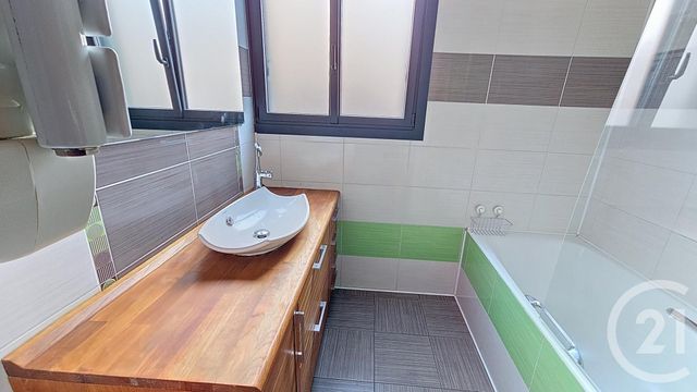 maison à louer - 5 pièces - 84.09 m2 - HOUILLES - 78 - ILE-DE-FRANCE - Century 21 Officimmo