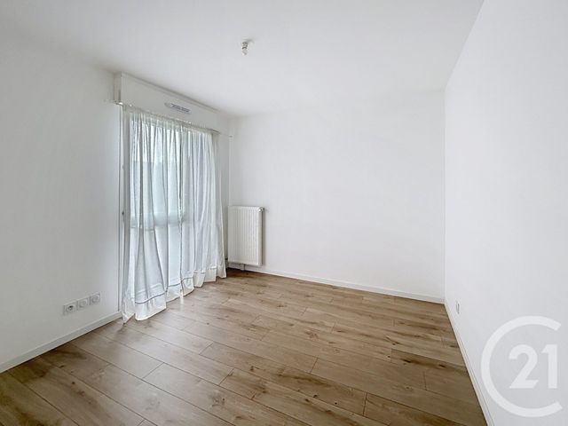 Appartement F3 à vendre - 3 pièces - 63.01 m2 - HOUILLES - 78 - ILE-DE-FRANCE - Century 21 Officimmo