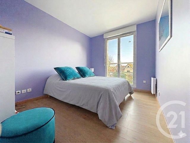 Appartement F3 à vendre - 3 pièces - 59.3 m2 - HOUILLES - 78 - ILE-DE-FRANCE - Century 21 Officimmo