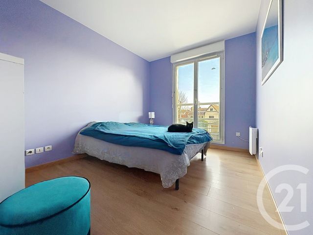 Appartement F3 à vendre - 3 pièces - 59.3 m2 - HOUILLES - 78 - ILE-DE-FRANCE - Century 21 Officimmo