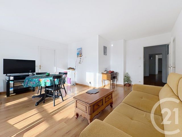 Appartement F3 à vendre - 3 pièces - 59.3 m2 - HOUILLES - 78 - ILE-DE-FRANCE - Century 21 Officimmo