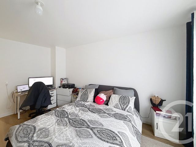 Appartement F3 à vendre - 3 pièces - 64.17 m2 - SARTROUVILLE - 78 - ILE-DE-FRANCE - Century 21 Officimmo