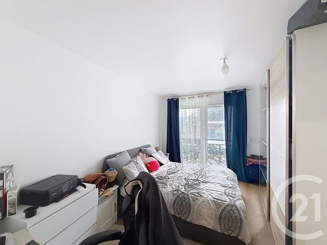 Appartement F3 à vendre - 3 pièces - 64.17 m2 - SARTROUVILLE - 78 - ILE-DE-FRANCE - Century 21 Officimmo