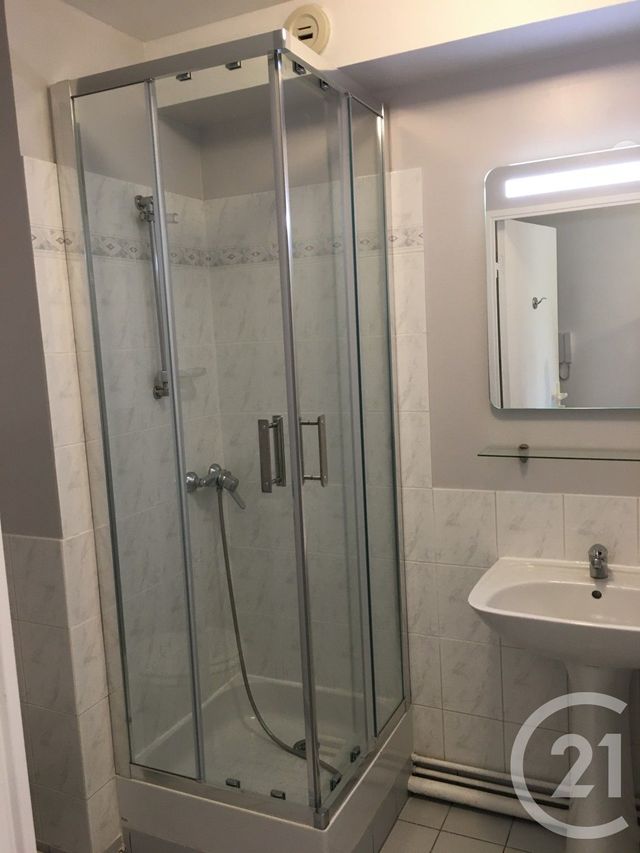 Appartement F1 à vendre - 1 pièce - 21.38 m2 - HOUILLES - 78 - ILE-DE-FRANCE - Century 21 Officimmo