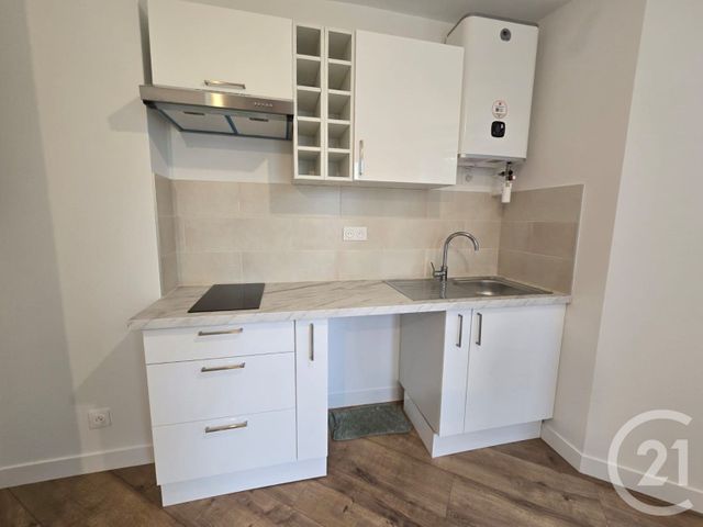 Appartement F2 à louer - 2 pièces - 33.0 m2 - ST GERMAIN EN LAYE - 78 - ILE-DE-FRANCE - Century 21 Officimmo