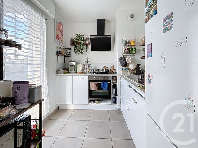 Appartement F3 à vendre - 3 pièces - 63.01 m2 - HOUILLES - 78 - ILE-DE-FRANCE - Century 21 Officimmo