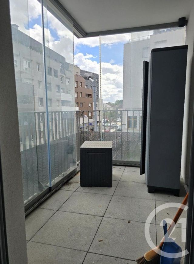 Appartement F3 à louer - 3 pièces - 62.0 m2 - HOUILLES - 78 - ILE-DE-FRANCE - Century 21 Officimmo