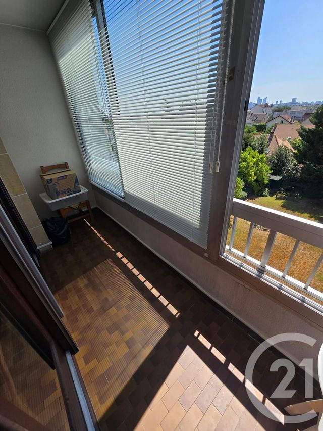 Appartement F4 à louer - 4 pièces - 71.04 m2 - HOUILLES - 78 - ILE-DE-FRANCE - Century 21 Officimmo